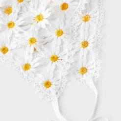 Daisy Knit Headscarf - Wild Fable™ White/Yellow -Thredup Fashion Shop GUEST 22a0b726 fe1b 433b 92dc 0332563e7d47