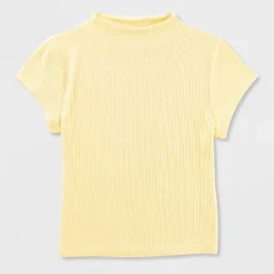 Women's Slim Fit Short Sleeve Mock Turtleneck T-Shirt - Wild Fable™ 7 Women's Slim Fit Short Sleeve Mock Turtleneck T-Shirt - Wild Fable™ -Thredup Fashion Shop GUEST 72ea38a6 1d6f 4d42 9425 e9ea3935e94b