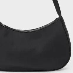 Simple Shoulder Bag - Wild Fable™ Black -Thredup Fashion Shop GUEST b3163739 8293 40ba 839e ca4baefcf0b1